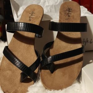 Women's style & Co sandals
